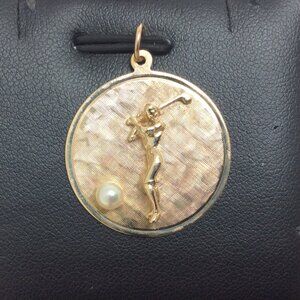 14k Real Solid Yellow gold Golf Golfer Pearl Medallion charm pendant 4.40gr